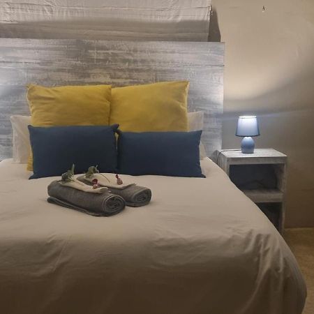 Large 1 Bedroom Cottage, 15 Min From Or Tambo Airport, With Backup Power And Water Джърмистон Екстериор снимка