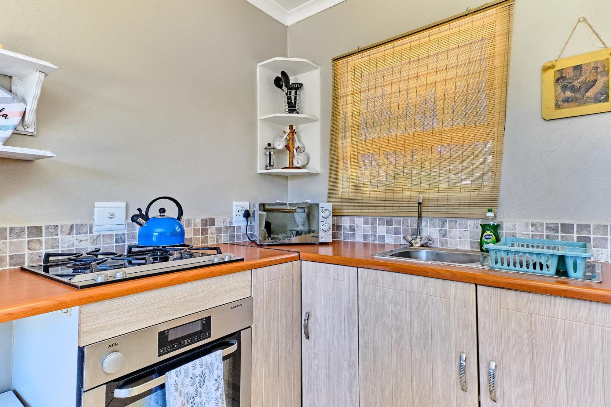 Large 1 Bedroom Cottage, 15 Min From Or Tambo Airport, With Backup Power And Water Джърмистон Екстериор снимка